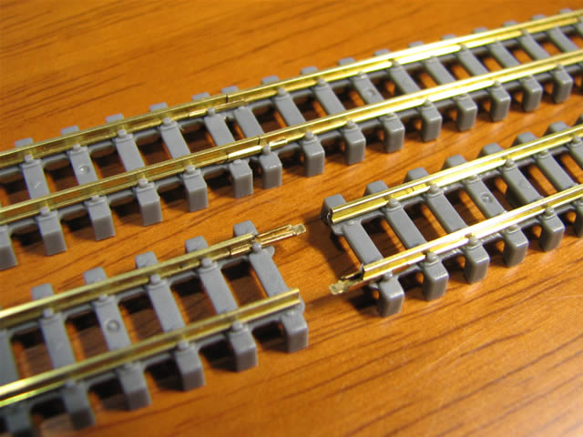 食玩なのに本格鉄道模型「ZJゲージ」: 旧オキラクウサギ